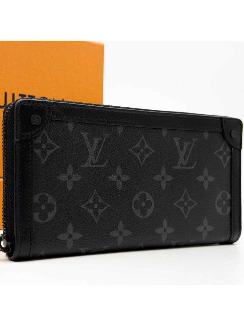 Louis Vuitton Zippy Wallet Trunk Eclipse Horizontal